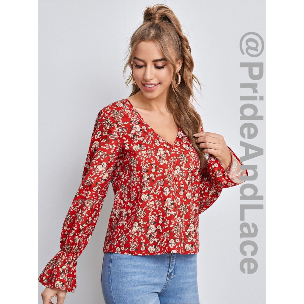 LAST 1️⃣ 🤍Red V-neck Flounce Sleeve Floral Print Top - Picture 2 of 8